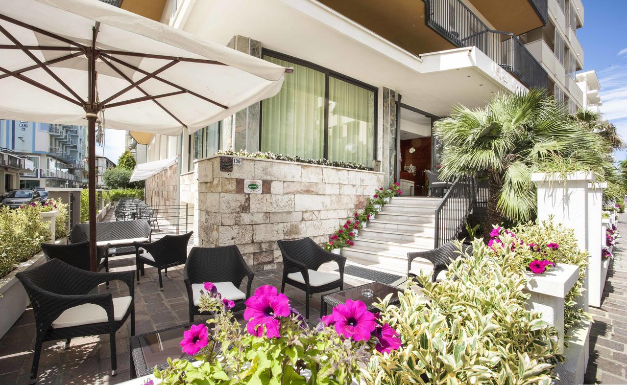 Hotel Brig Cattolica Luaran gambar