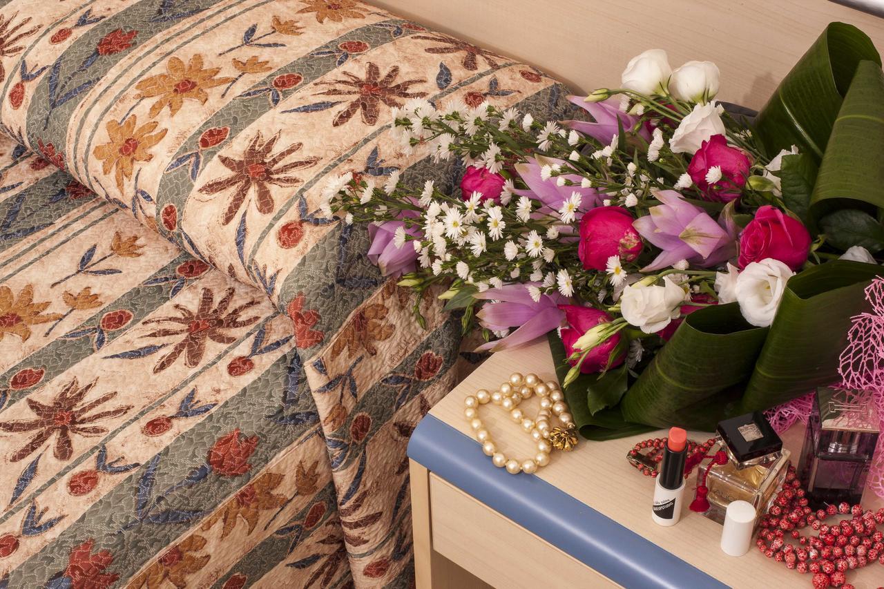 Hotel Brig Cattolica Luaran gambar