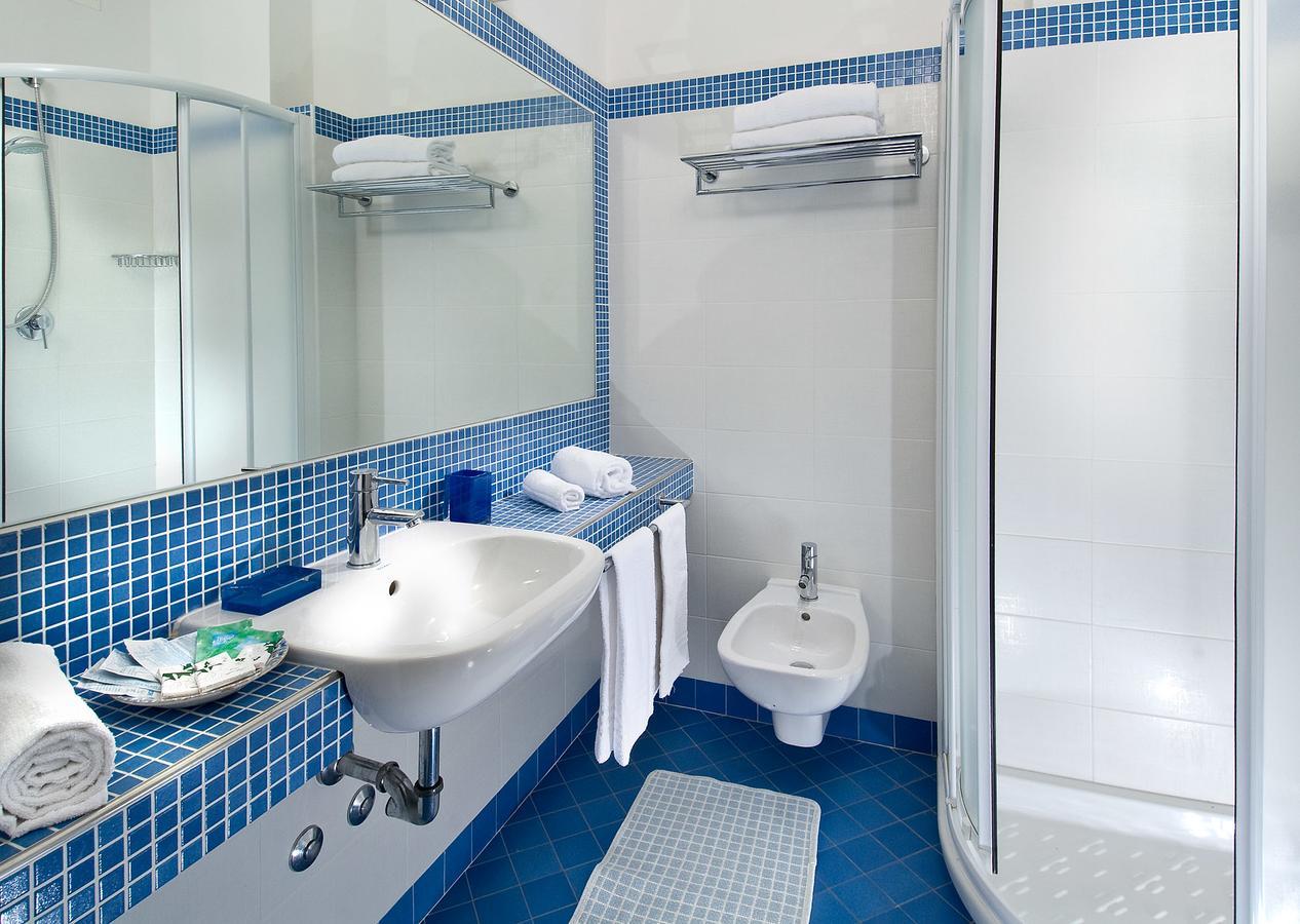 Hotel Brig Cattolica Luaran gambar